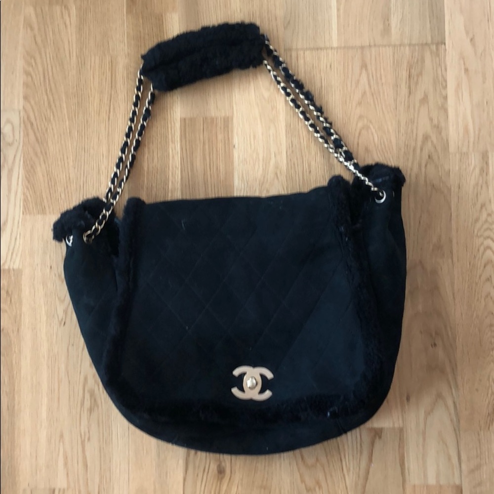 Chanel Handbag - Picture 5 of 5